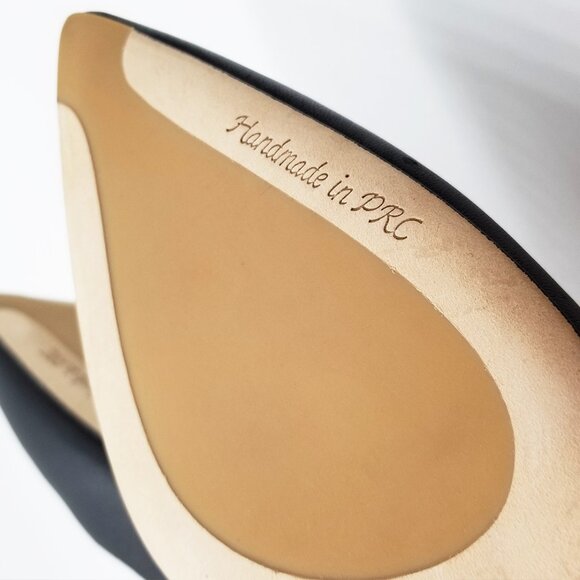 Sleek Black Leather Heels - Picture 14 of 16